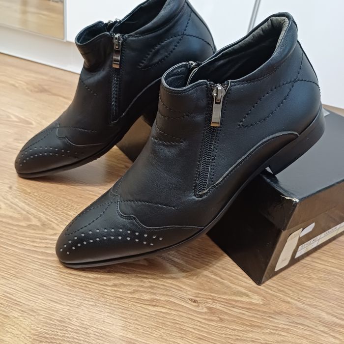 Мъжки официални боти естествена кожа