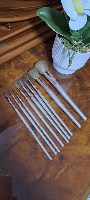 Кисти для макияжа Новые