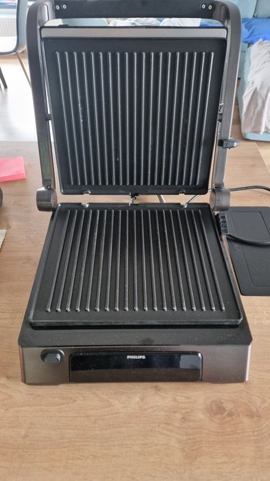 Gratar electric Philips seria 7000