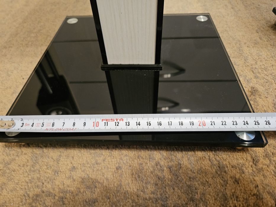 Стойки за тонколони