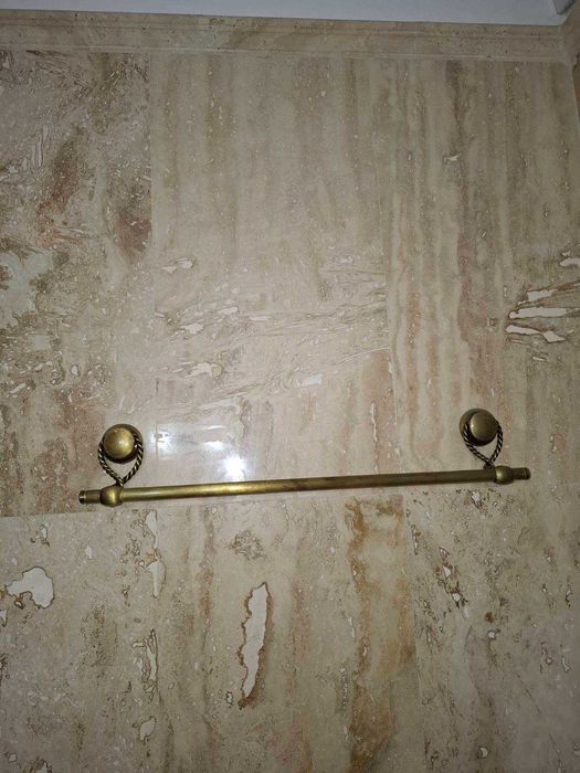 Травертин 19.7 м² – фабрично запълнен, готов за монтаж, 61×30 см, Петрич