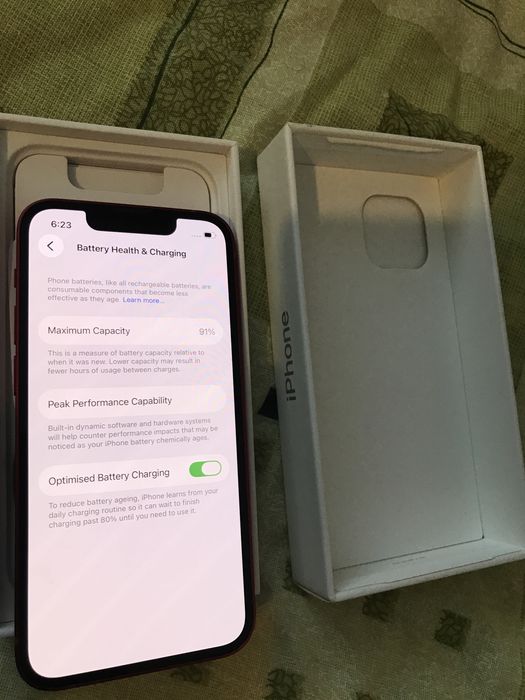 Iphone 13  мини - 128 на 91% - батерия