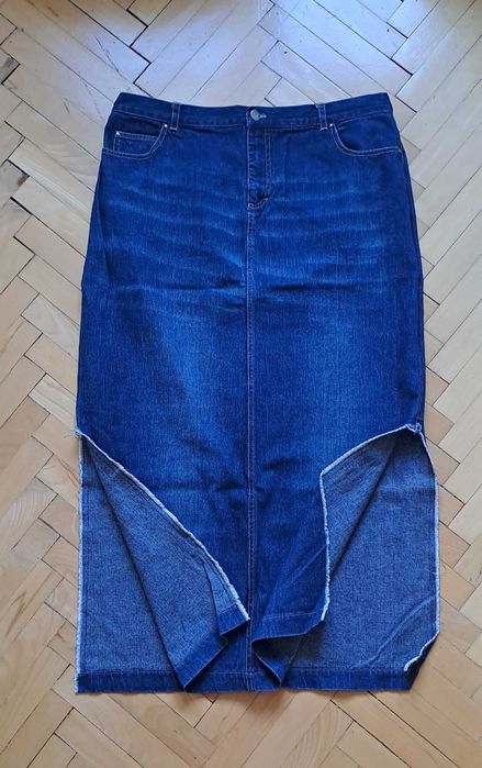 Ефектен потник River Island, права дънкова пола