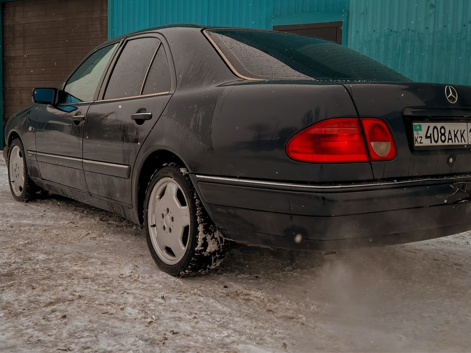 продам Мерседес бенз w210