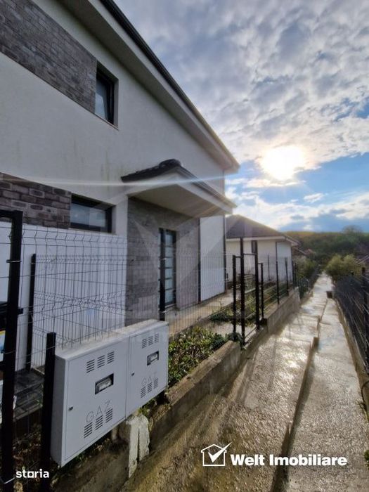 Duplex de vanzare in Dezmir