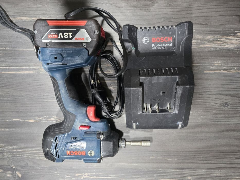 Гайковёрт Bosch GDR 180-LI