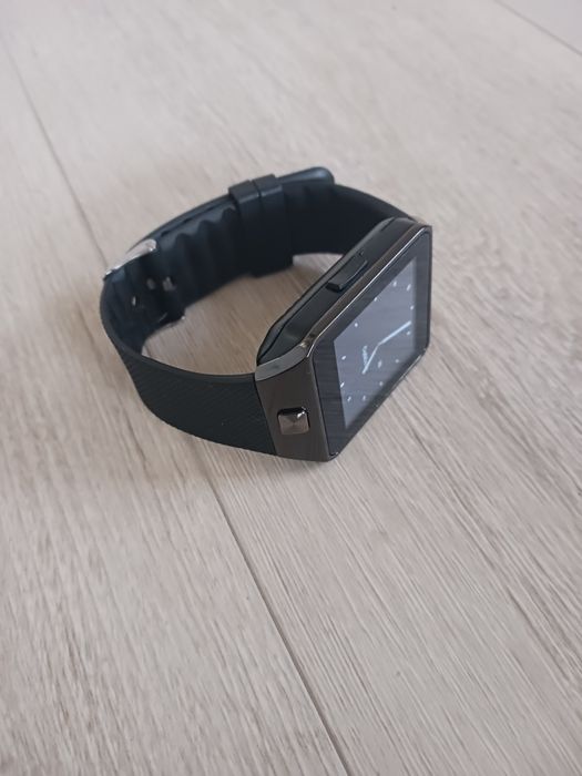 Смарт Часовник запазен чисто нов
