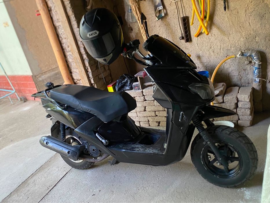Samuray Skuter moped