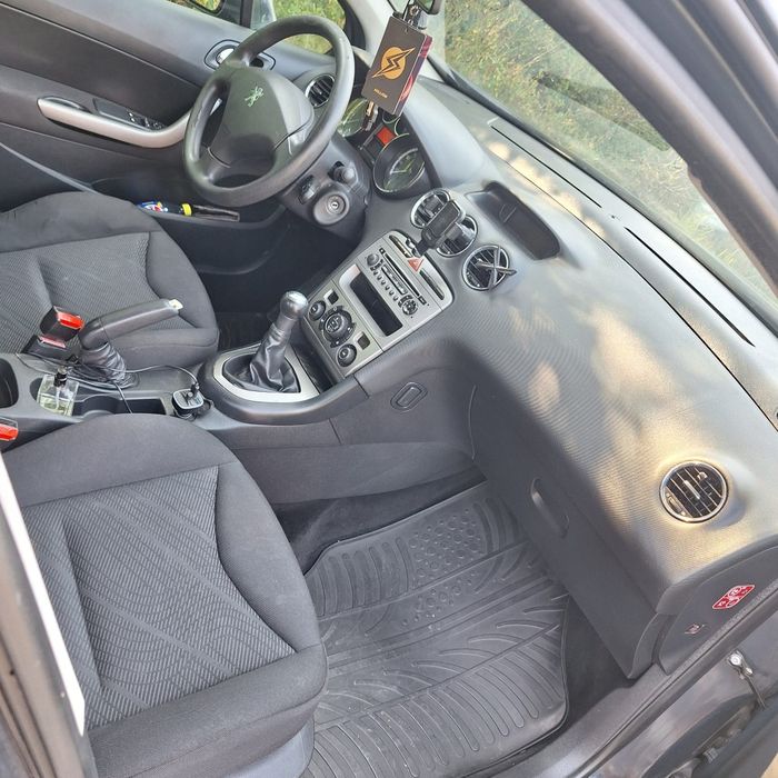 PEUGEOT 308 2012 — imagine 5