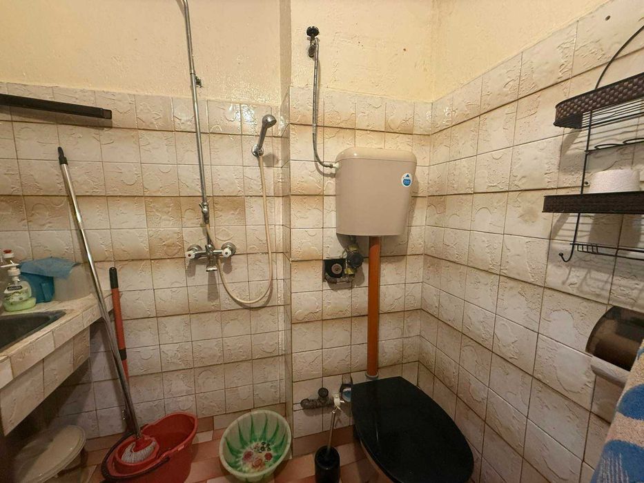 Дава се под наем Тристаен апартамент в Велико Търново, Бузлуджа - 70 кв.м за 260.1 € - Снимка #7