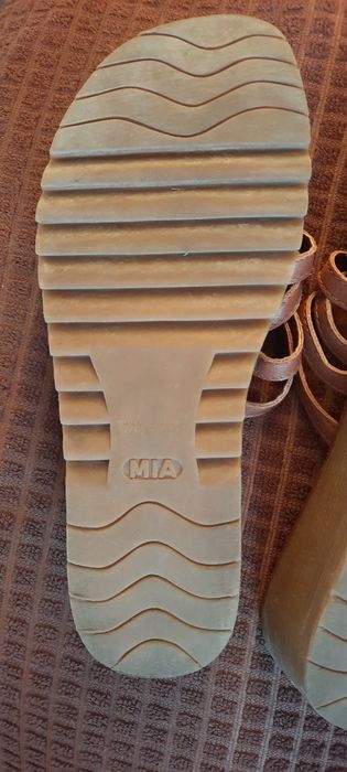 Шлепки  женские MIA ,немного бу,размер 38-39