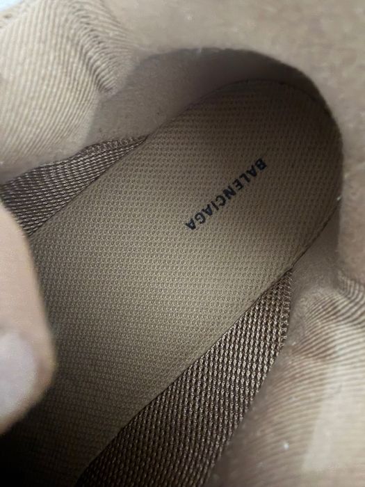 Balenciaga Track Bej