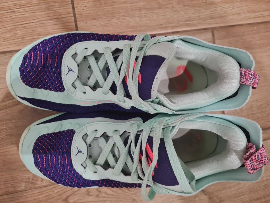 Маратонки EUR 40.5