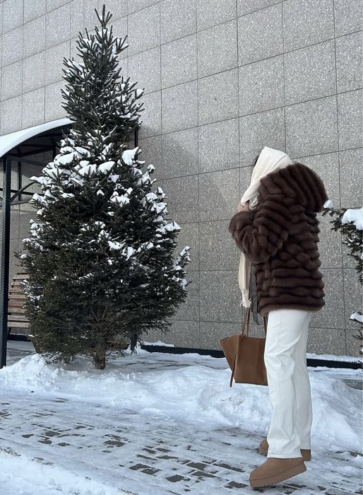 Продам эко шубу коричневую
