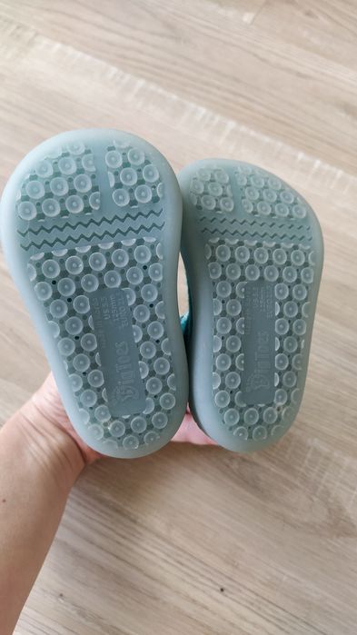 Боси пантофки/обувчици за прохождане тип чорапче с подметка 21.5 номер