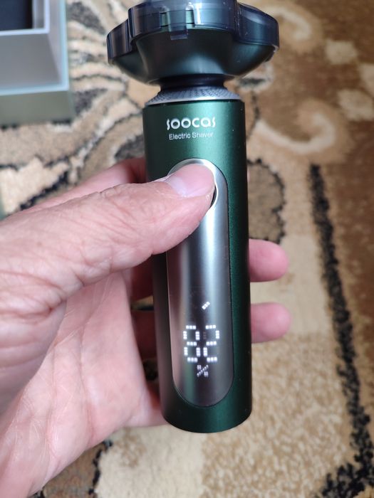 Продам электрическую бритву