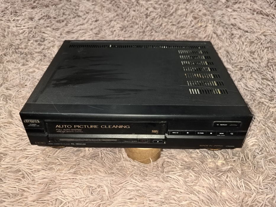 Видео Aiwa E1010 vhs