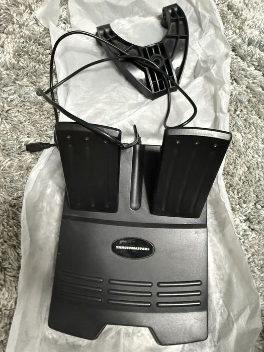 Thrustmaster педали за волан – Guillemot Race Station Shock 2 (PS2)