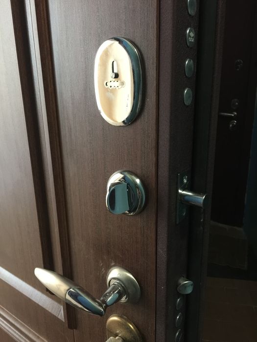 Eshik ochish qulif tuzatish Toshkent shaxri boylab 20 daqiqa ichida