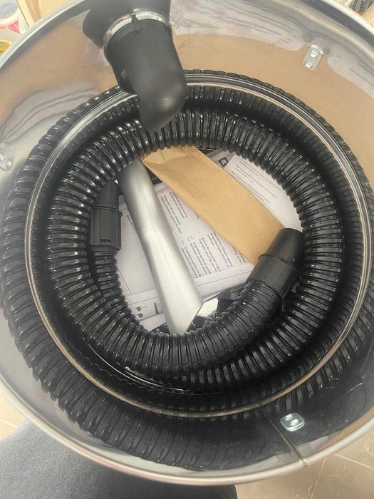 Aspirator cenușă Einhell TE-AV 18/15 Li C-Solo Power X-Change fără fir (18 V, putere aspirare de 100 mbar, vas inox 15 l, funcție de suflare)