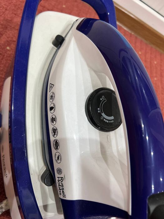 Утюг Russell Hobbs