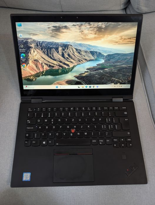 Lenovo thinkpad yoga
