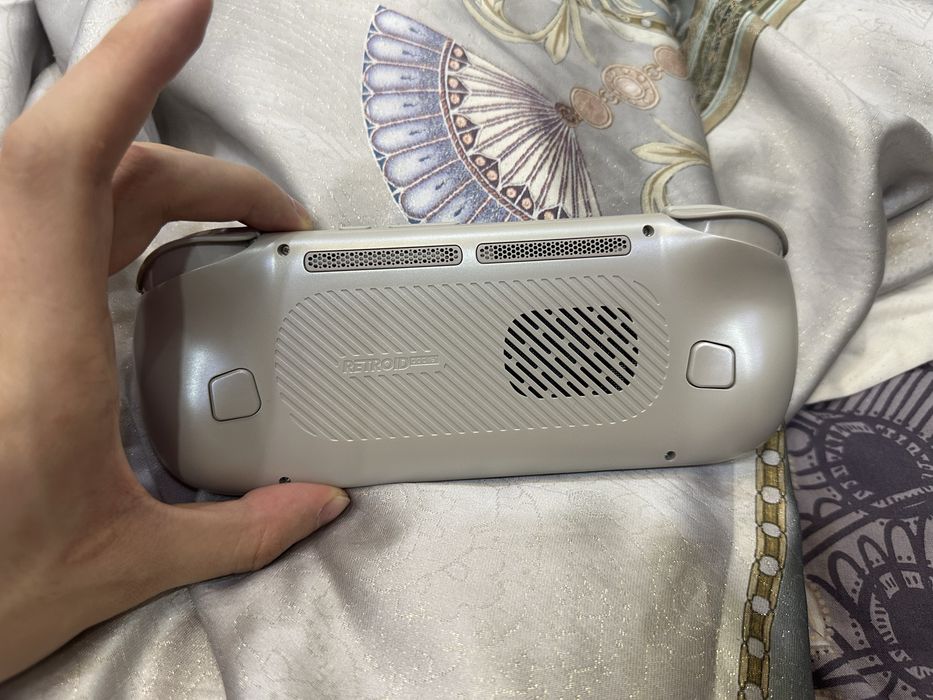 Retroid pocket 6