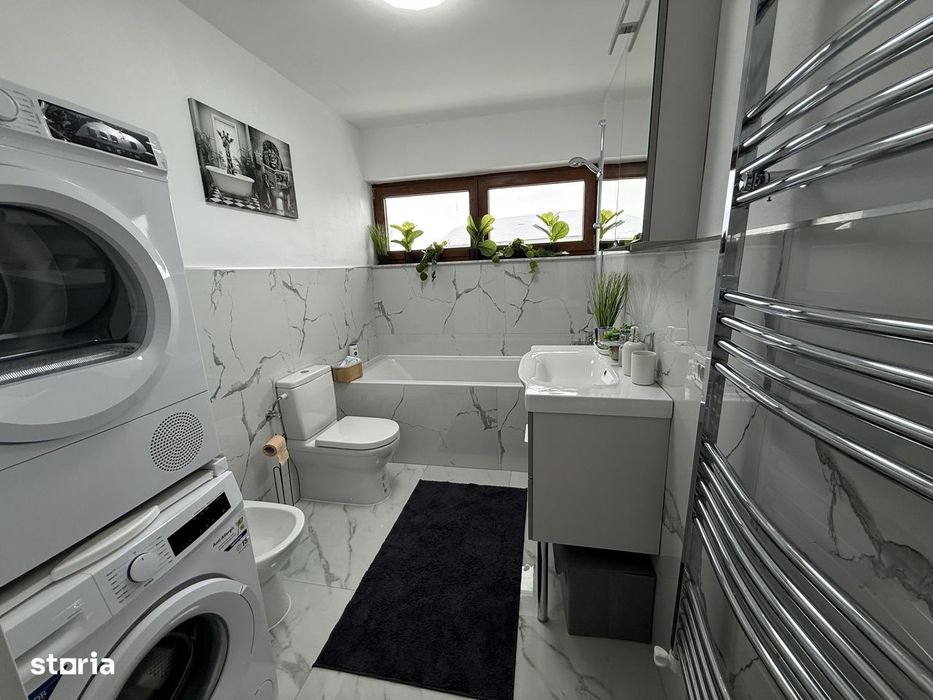 Apartament 3 camere | Zona centrala Radauti | Decomandat