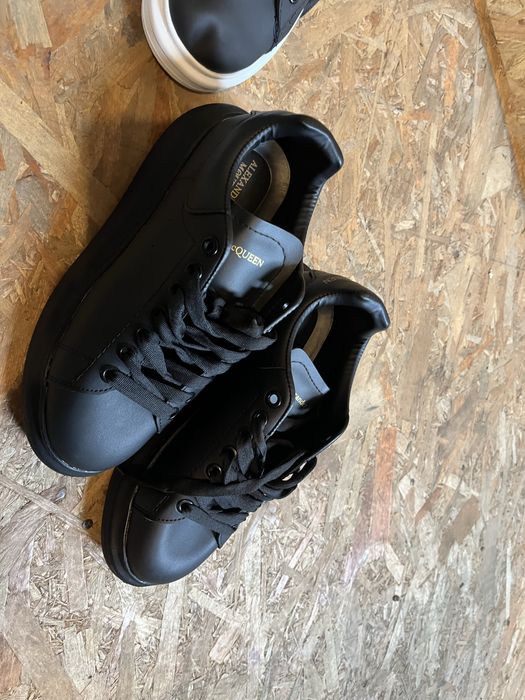 Adidasi Alexander McQueen marimea 42 si marimea 41