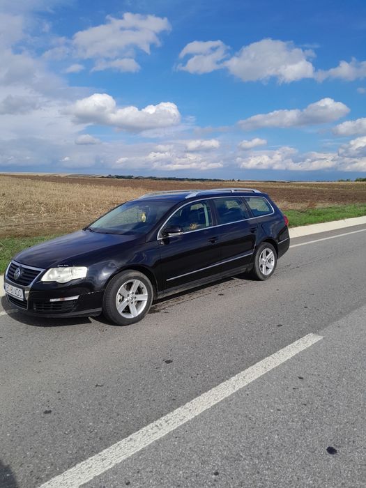 Vând mașină în stare bună