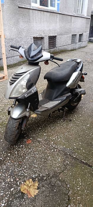 Скутер Китайски Баотиан