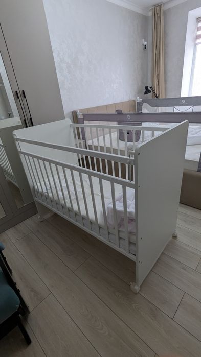 Кроватка детская