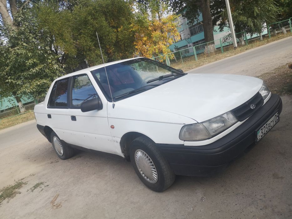 Hyundai Pony 1992 год