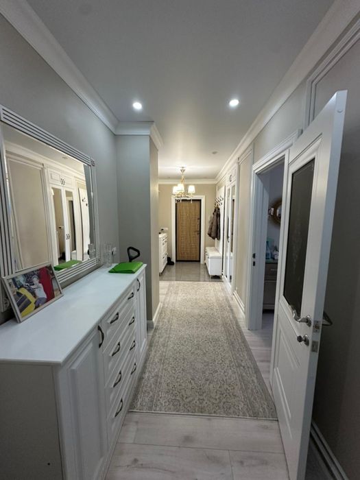 Продаю 3-х комн квартиру