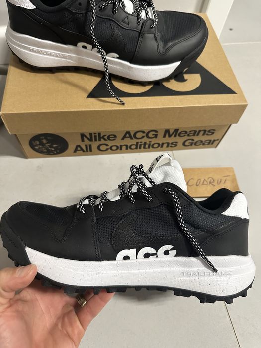 Nike ACG Lowcate Black White