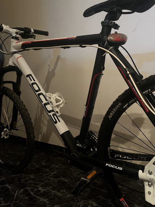 Bicicleta focus cypress