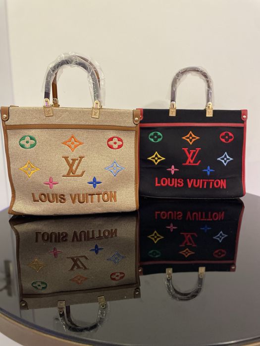 Дамска чанта …..