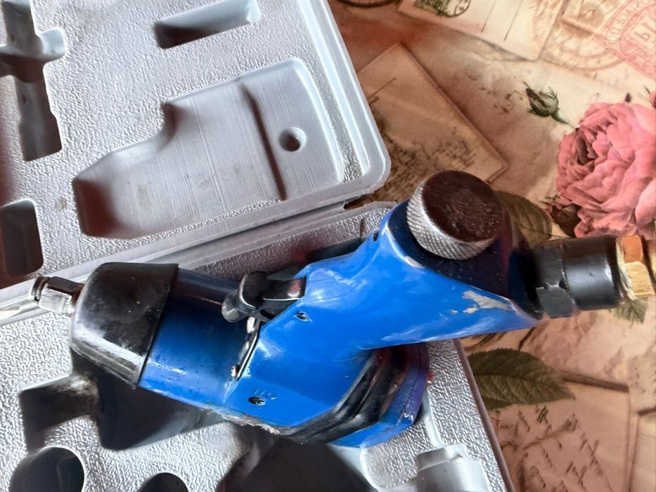 Cheie de impact pneumatica