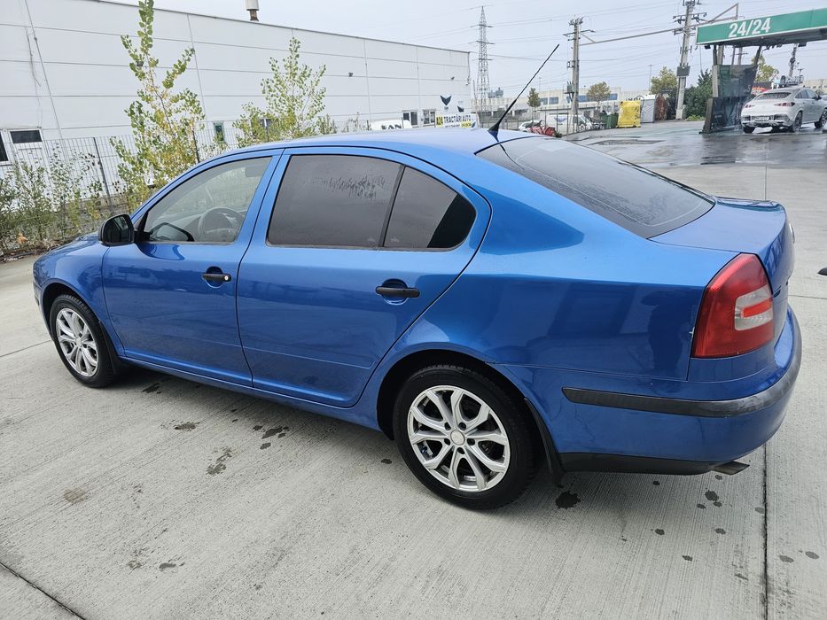 SKODA Octavia 2011 — imagine 2