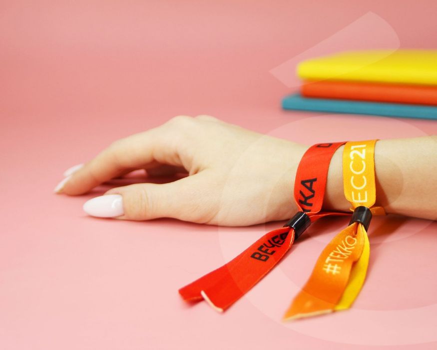 Контрольные браслеты для мероприятия.