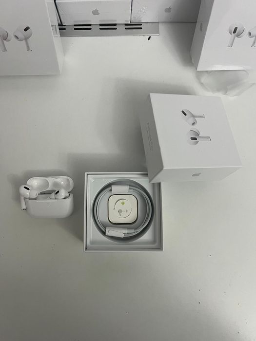 Căști wireless tip AirPods Pro Gen 1 – noi sigilate, bass puternic