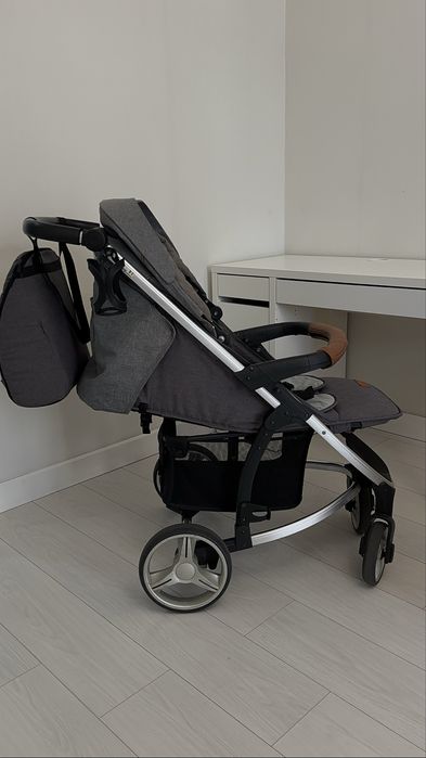 Продам прогулочную коляску 2 в 1 с люлькой Skilmax