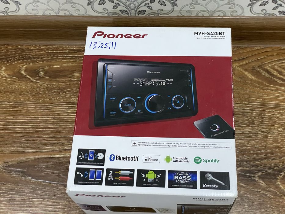 Pioneer MVH-S425BT идеальный