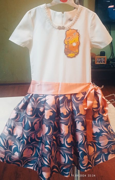 Нарядное, брендовое  платье.Турция.