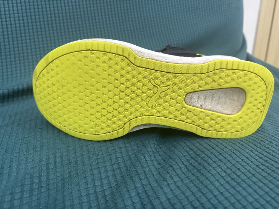 Кроссовки PUMA б/у размер 38/5