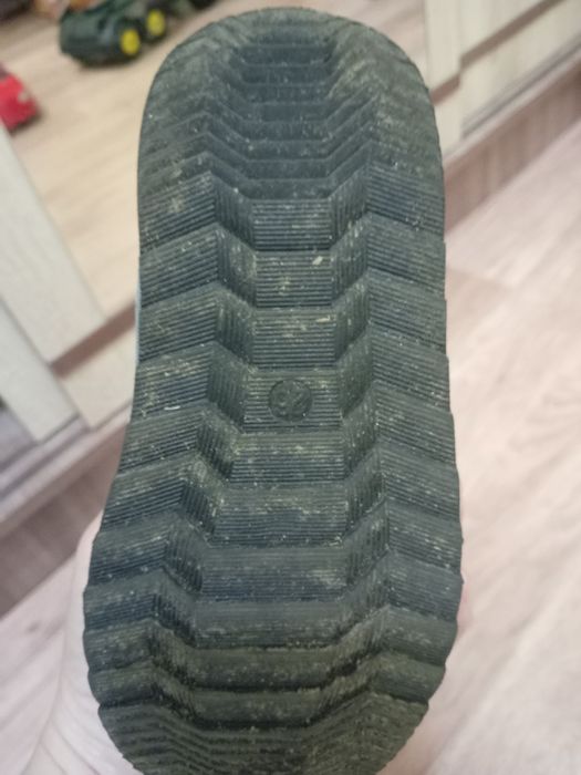 Обувь - зимние уги детские