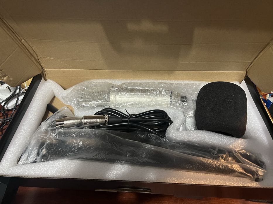 Микшерный пульт+Микрафон