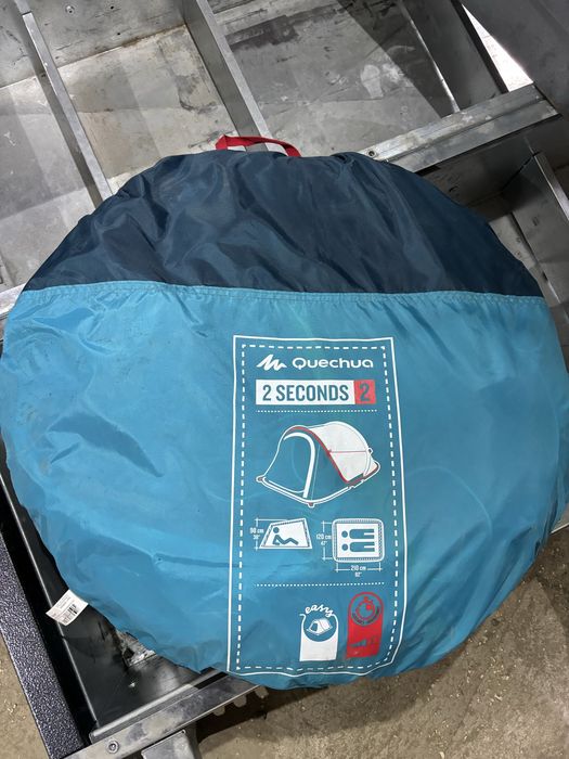 Cort camping dechatlon rapid, 2 seconds, de 2 persoane