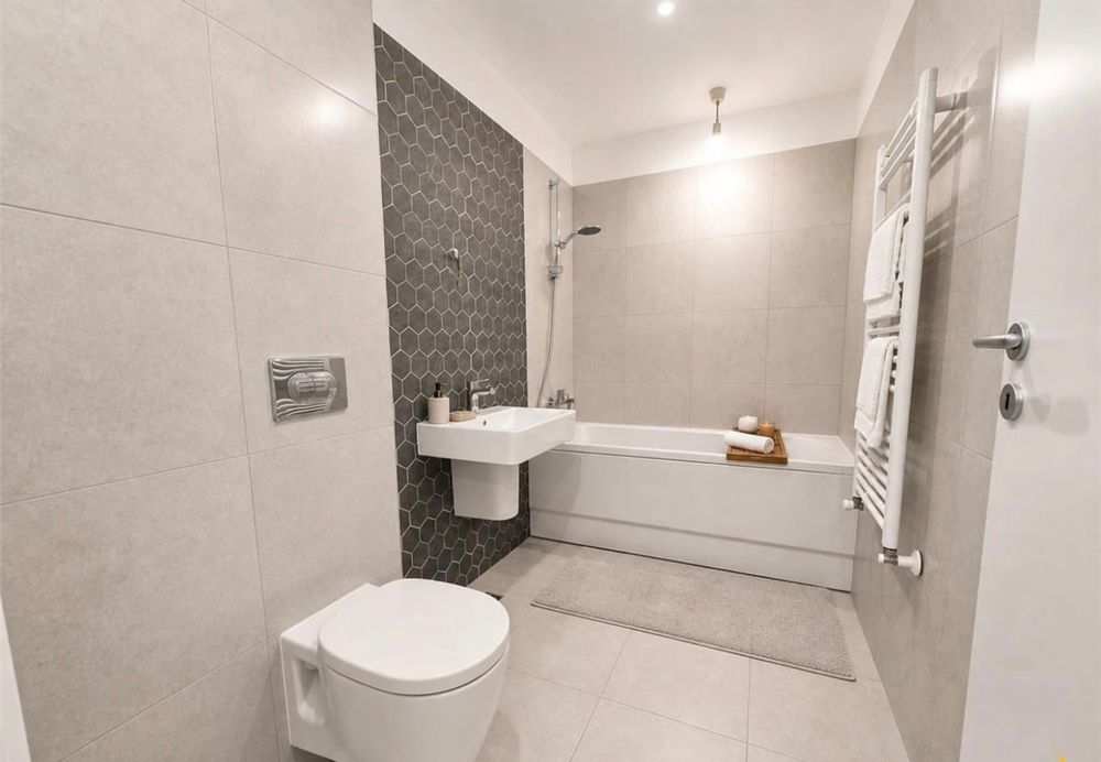 Inchiriez apartament Urban plaza