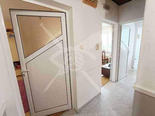 Продава се Двустаен апартамент в Бургас, Славейков - 65 кв.м за 1138 €/кв.м - Снимка #6